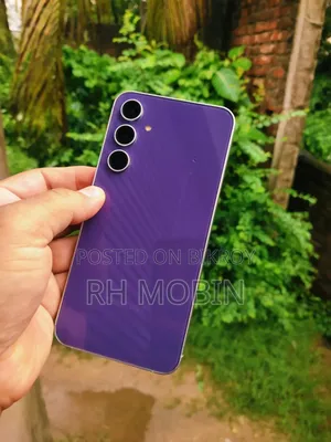 স্যামসাং গ্যালাক্সি এস২৩ এফই ২৫৬ জিবি সাদা