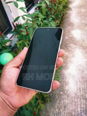 স্যামসাং গ্যালাক্সি এস২৩ এফই ২৫৬ জিবি সাদা