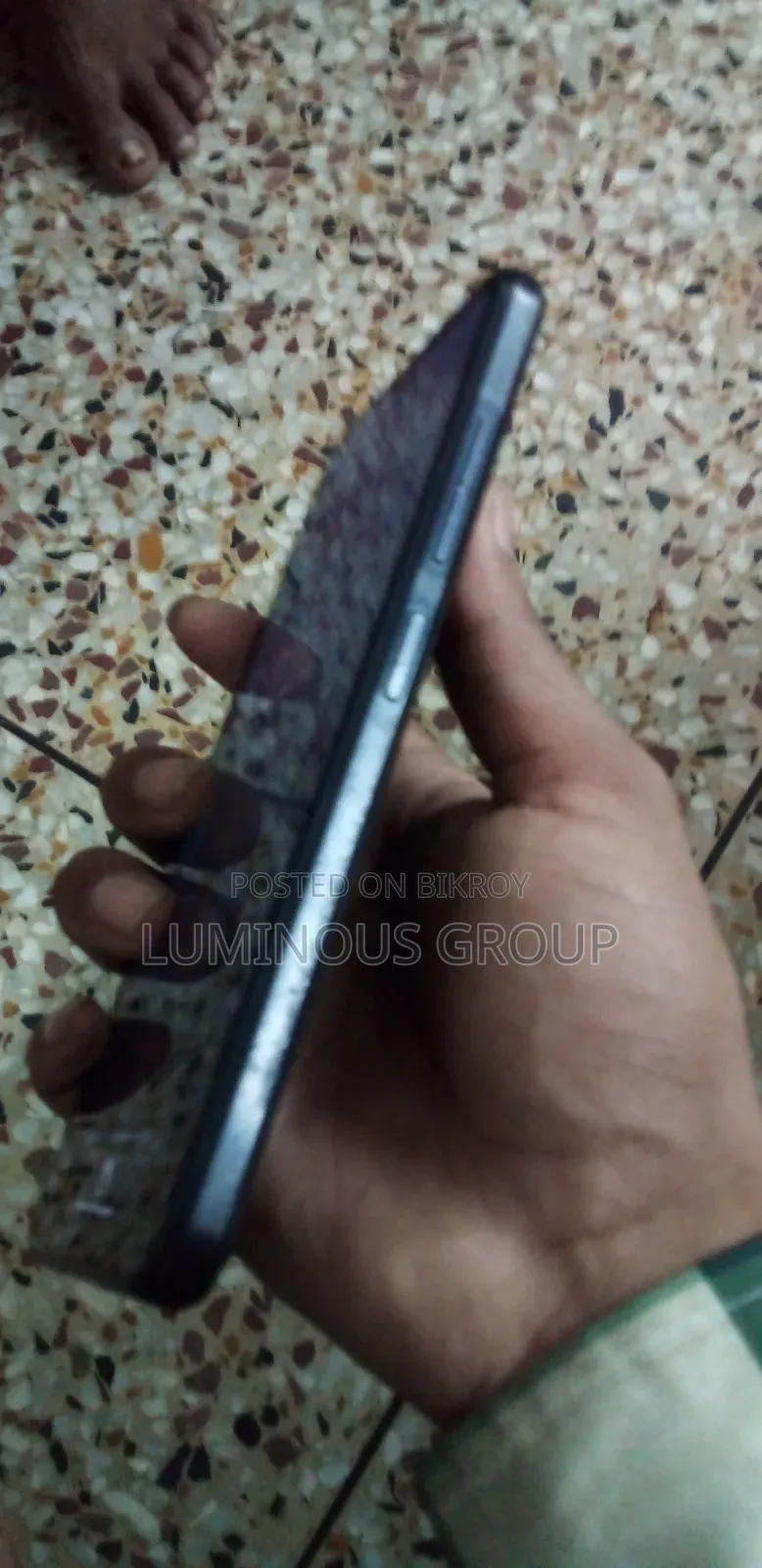 Symphony G26 32 GB Black