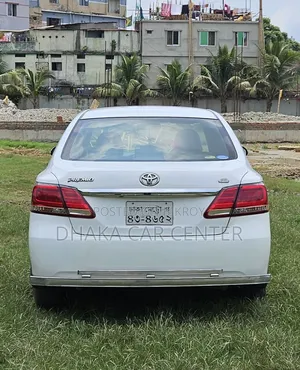 টয়োটা প্রিমিও ২০১৬ হোয়াইট
