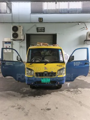 মাহিন্দ্রা ভিএক্স