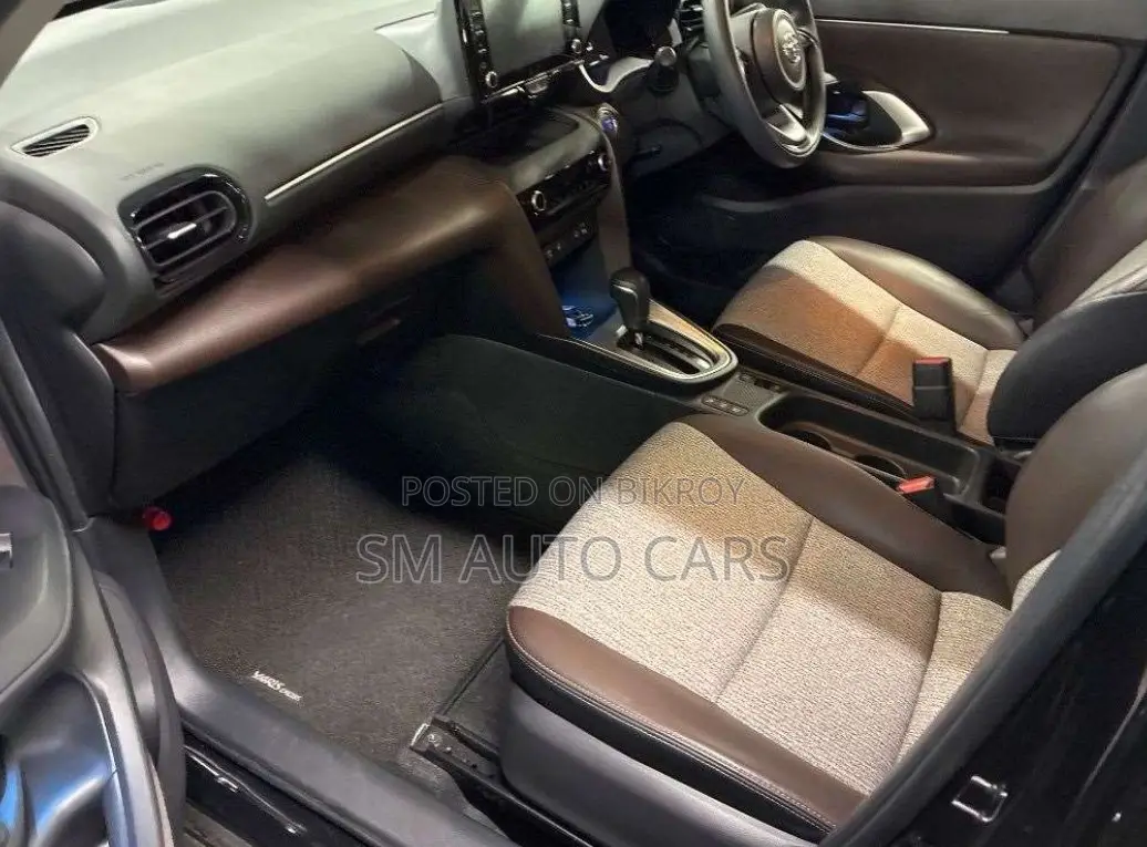 Toyota Yaris Cross 2021 Black