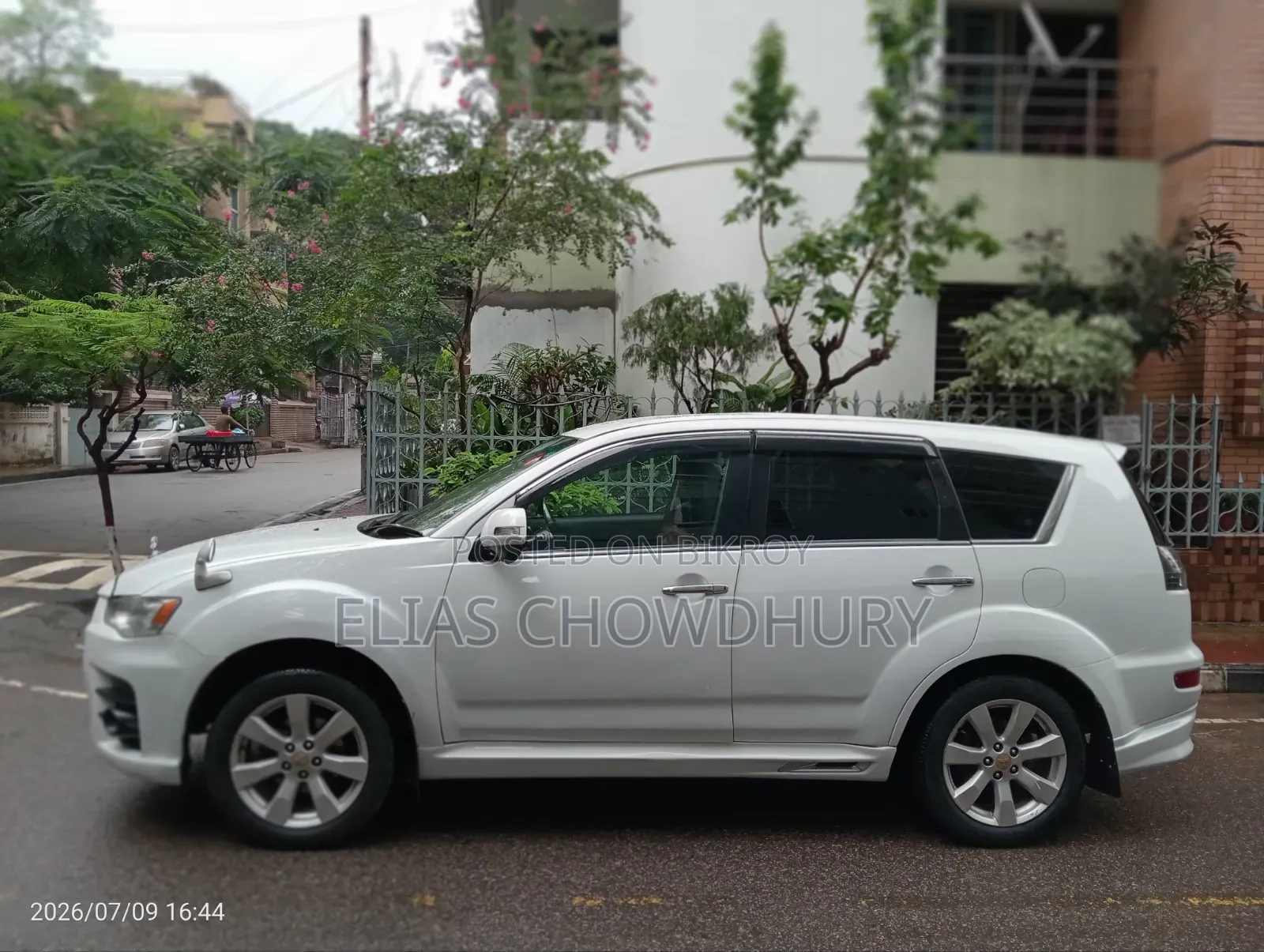 Mitsubishi Outlander Sport ES 2011 Pearl