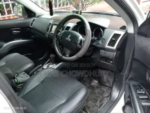 Mitsubishi Outlander Sport ES 2011 Pearl