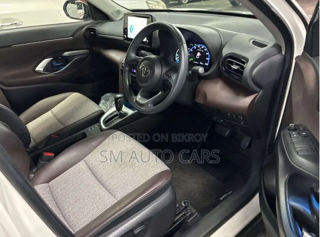 Toyota Yaris Cross 2021 Pearl