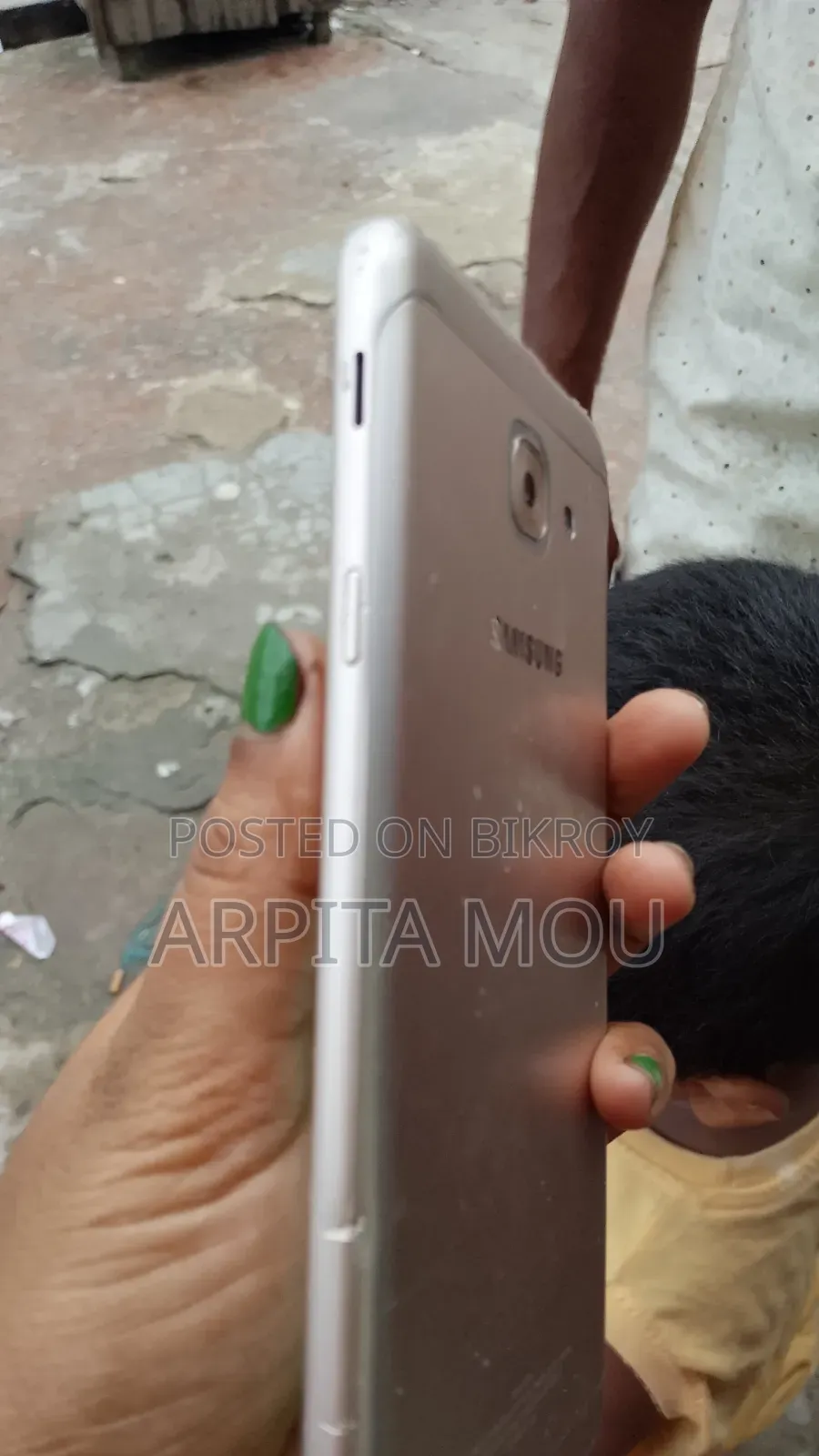 স্যামসাং রোজ গোল্ড