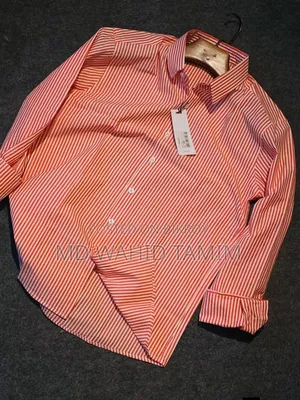 শার্ট বিক্রির জন্য