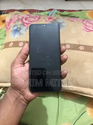 Vivo Y18 128 GB
