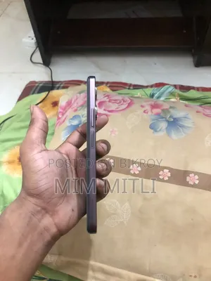 Vivo Y18 128 GB