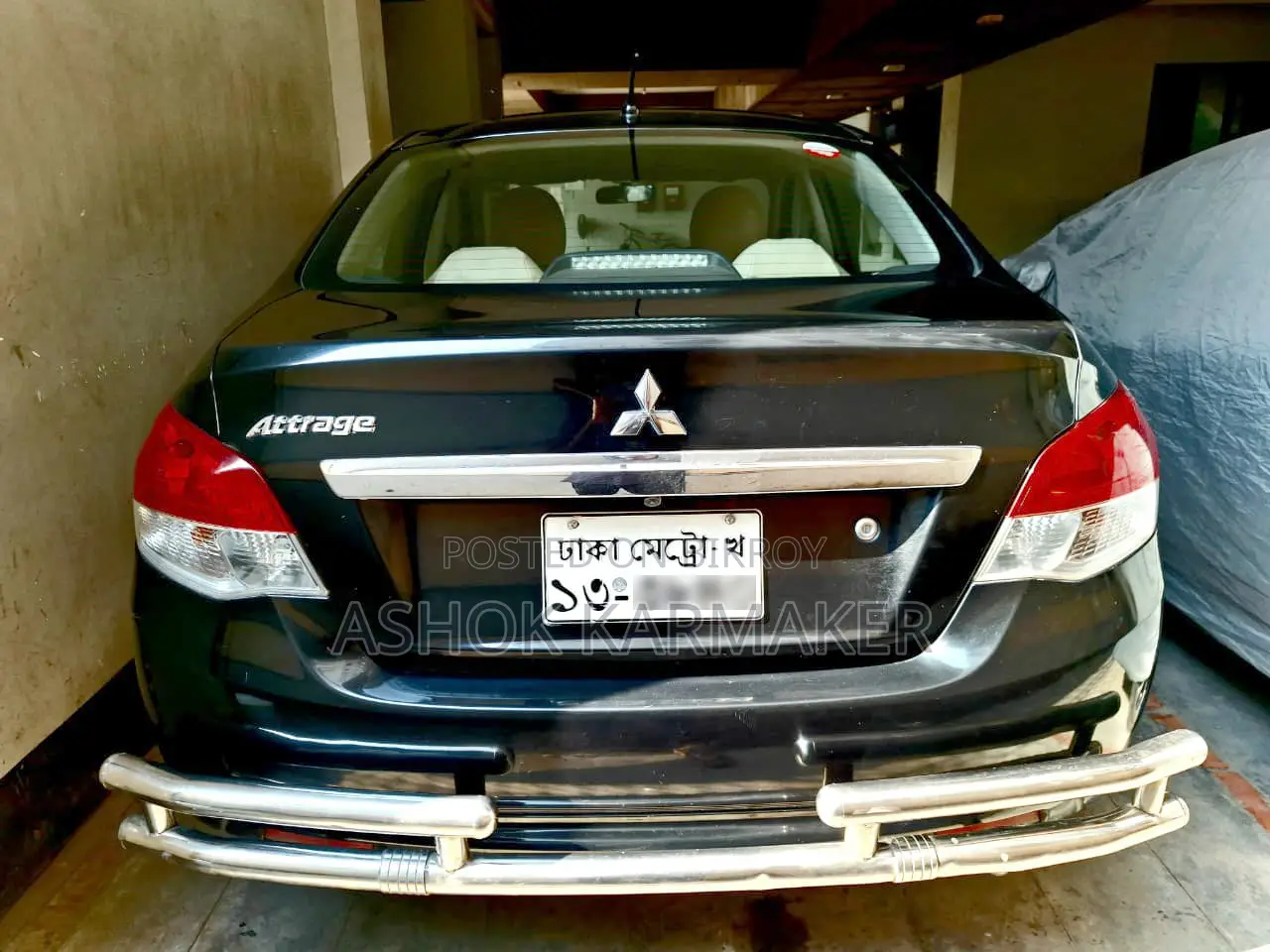 Mitsubishi Attrage 2017 Black