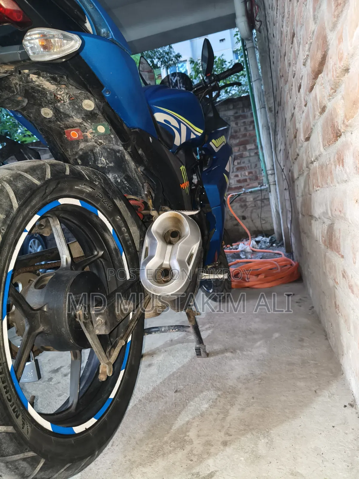 Suzuki Gixxer SF 2016