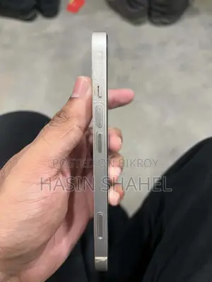 Apple iPhone 13 128 GB White