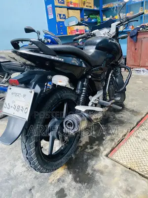 Bajaj Pulsar 150 2015 Black