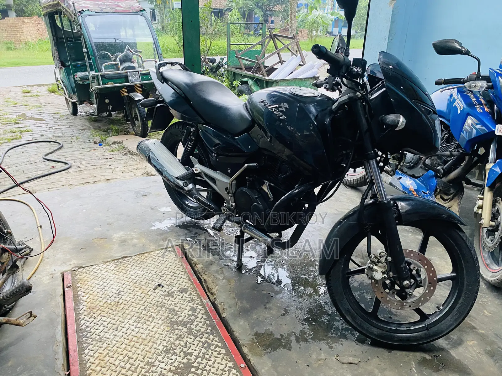 Bajaj Pulsar 150 2015 Black