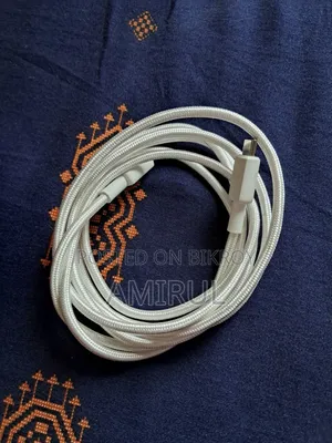 iPhone 13 Pro Max Cable