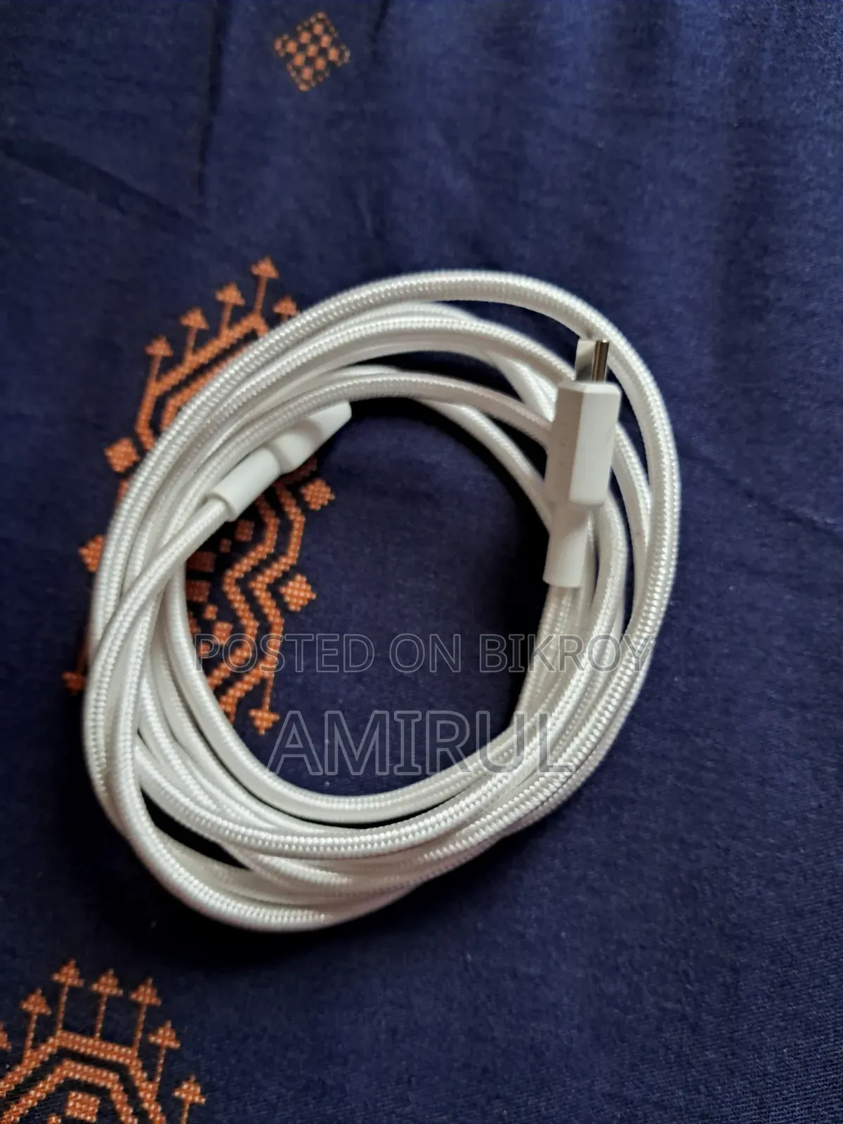 iPhone 13 Pro Max Cable