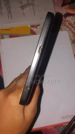 স্যামসাং গ্যালাক্সি ট্যাব ৩ ভি ৮ জিবি কালো
