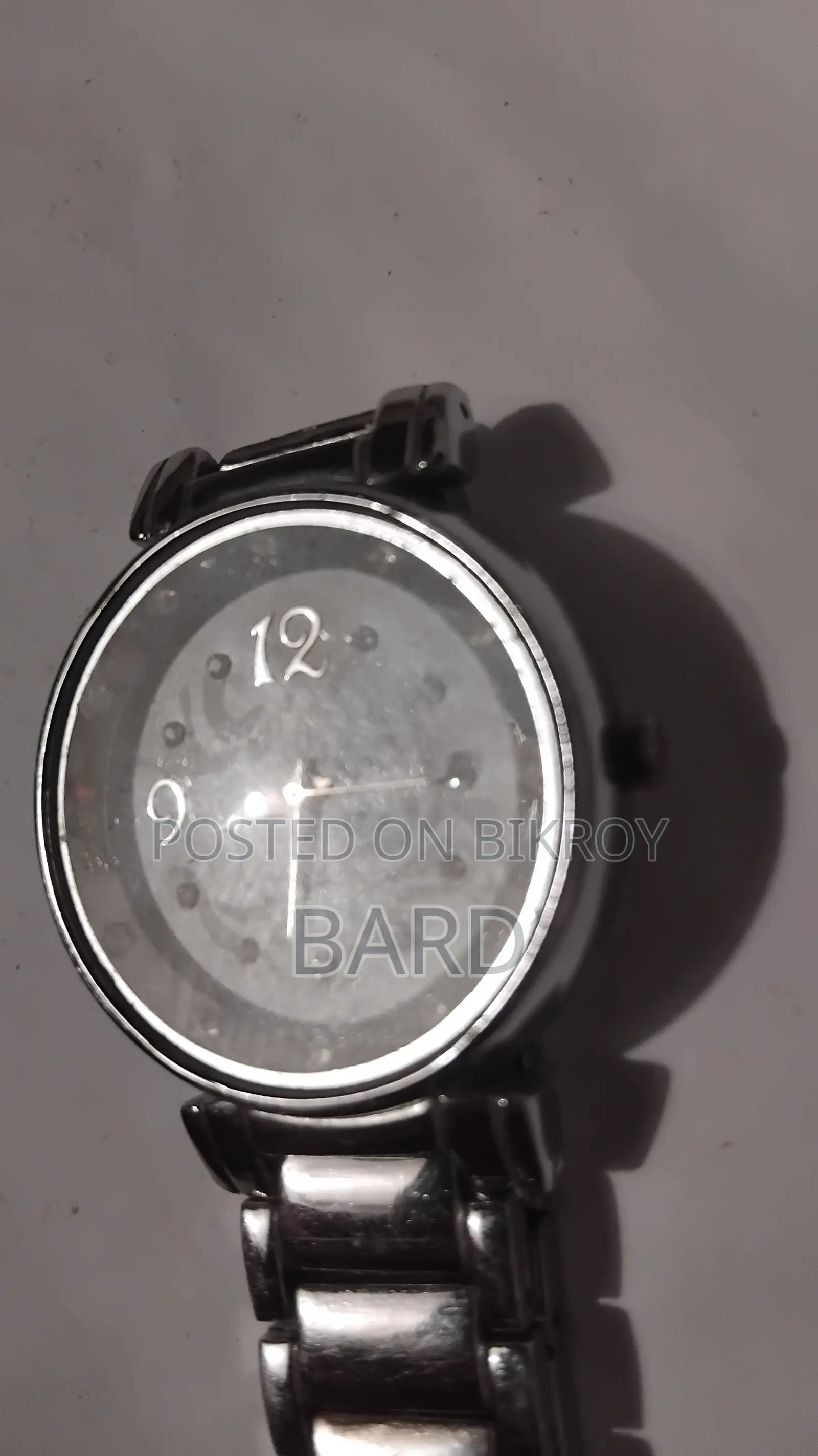 Elegant Chanel (Quartz) Mid-Size Unisex Vintage Watch - Full Serviced