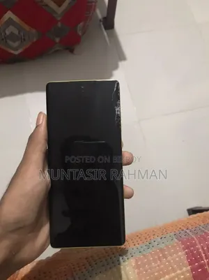 Motorola Moto G85 128 GB Yellow