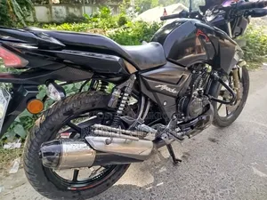 টিভিএস অ্যাপাচি আরটিআর ১৬০ ২ভি ২০২০ ব্ল্যাক