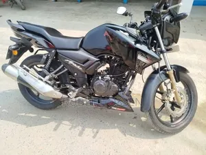 টিভিএস অ্যাপাচি আরটিআর ১৬০ ২ভি ২০২০ ব্ল্যাক