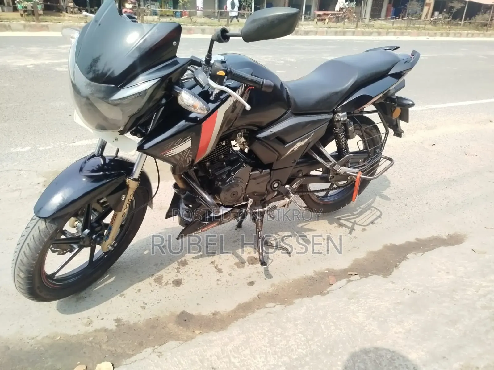 টিভিএস অ্যাপাচি আরটিআর ১৬০ ২ভি ২০২০ ব্ল্যাক