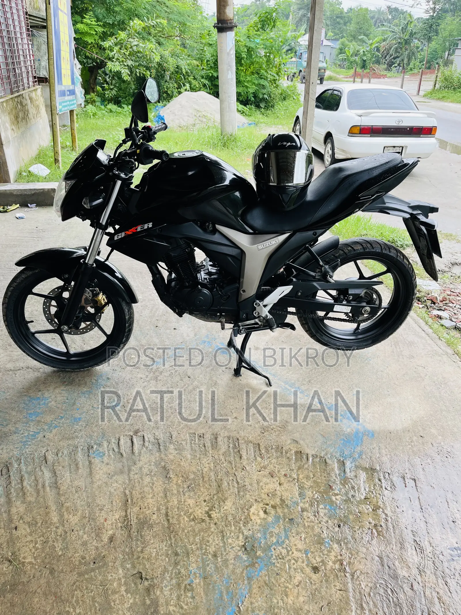 নতুন সুজুকি জিক্সার মনোটোন ২০২২ কালো