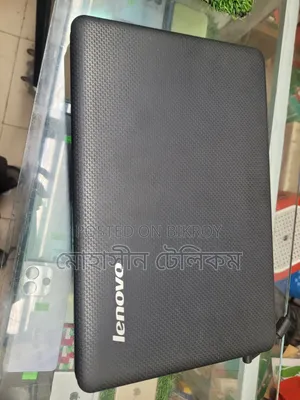 Laptop Lenovo G550 2GB RAM Intel Xeon Processor 128GB HDD