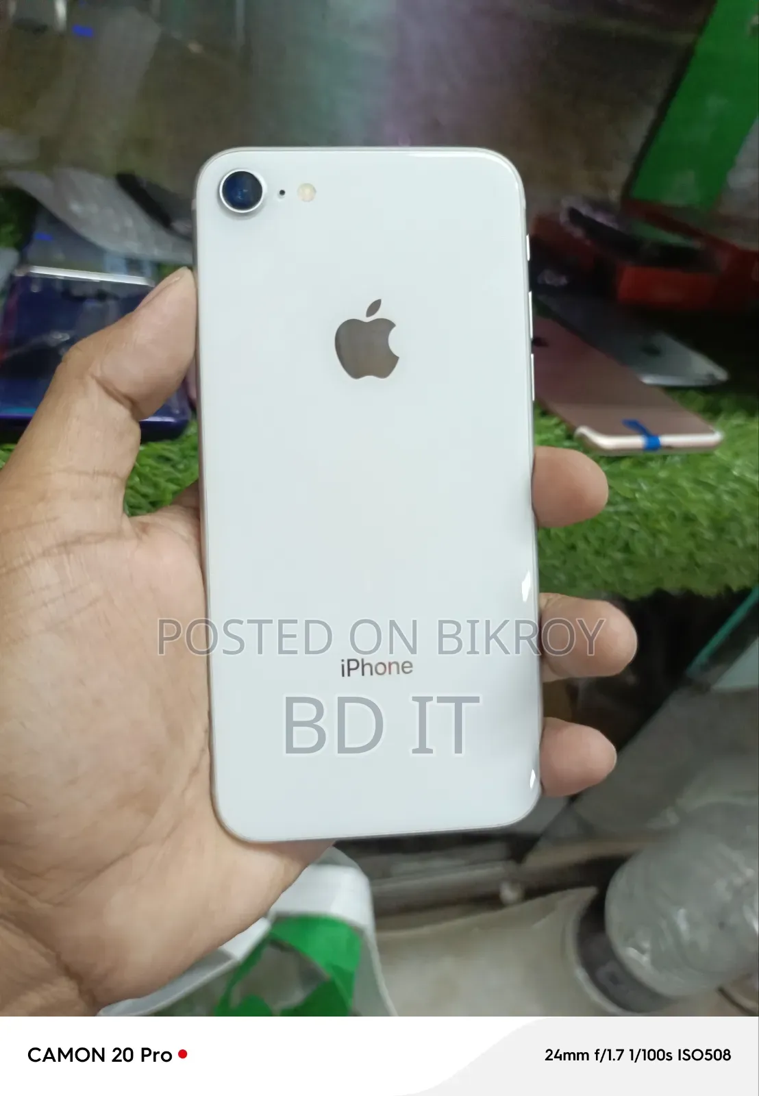 Apple iPhone 8 64 GB White