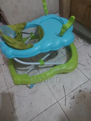 বেবি ওয়াকার