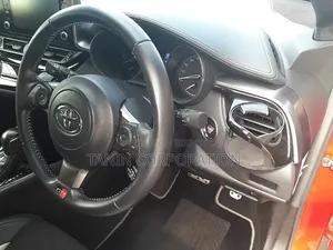 Toyota C-Hr 2021 Red
