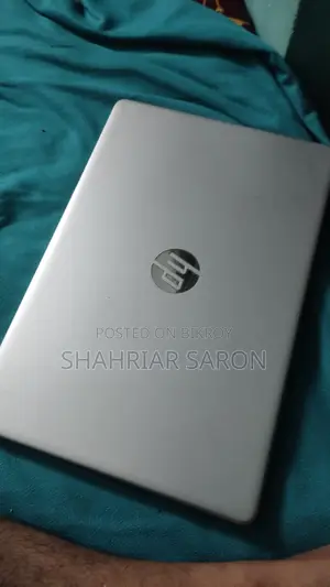 Laptop HP 15-Dy2075tg 12GB Intel Core I7 SSD 256GB