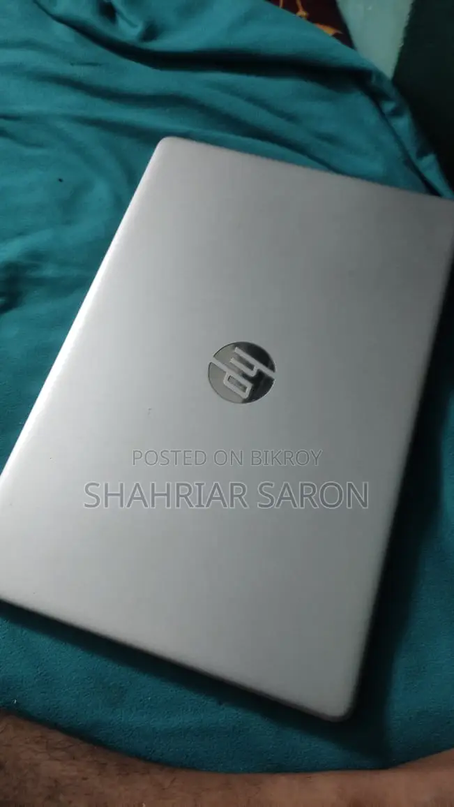 Laptop HP 15-Dy2075tg 12GB Intel Core I7 SSD 256GB