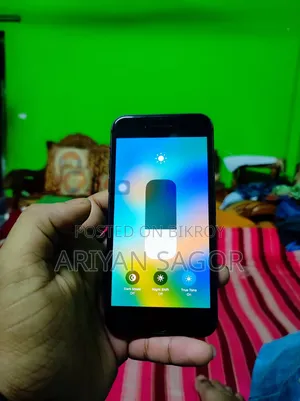 New Apple iPhone 8 64 GB Black