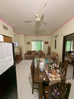 3bdrm Apartment in Matubber Vila, Banasree for Rent