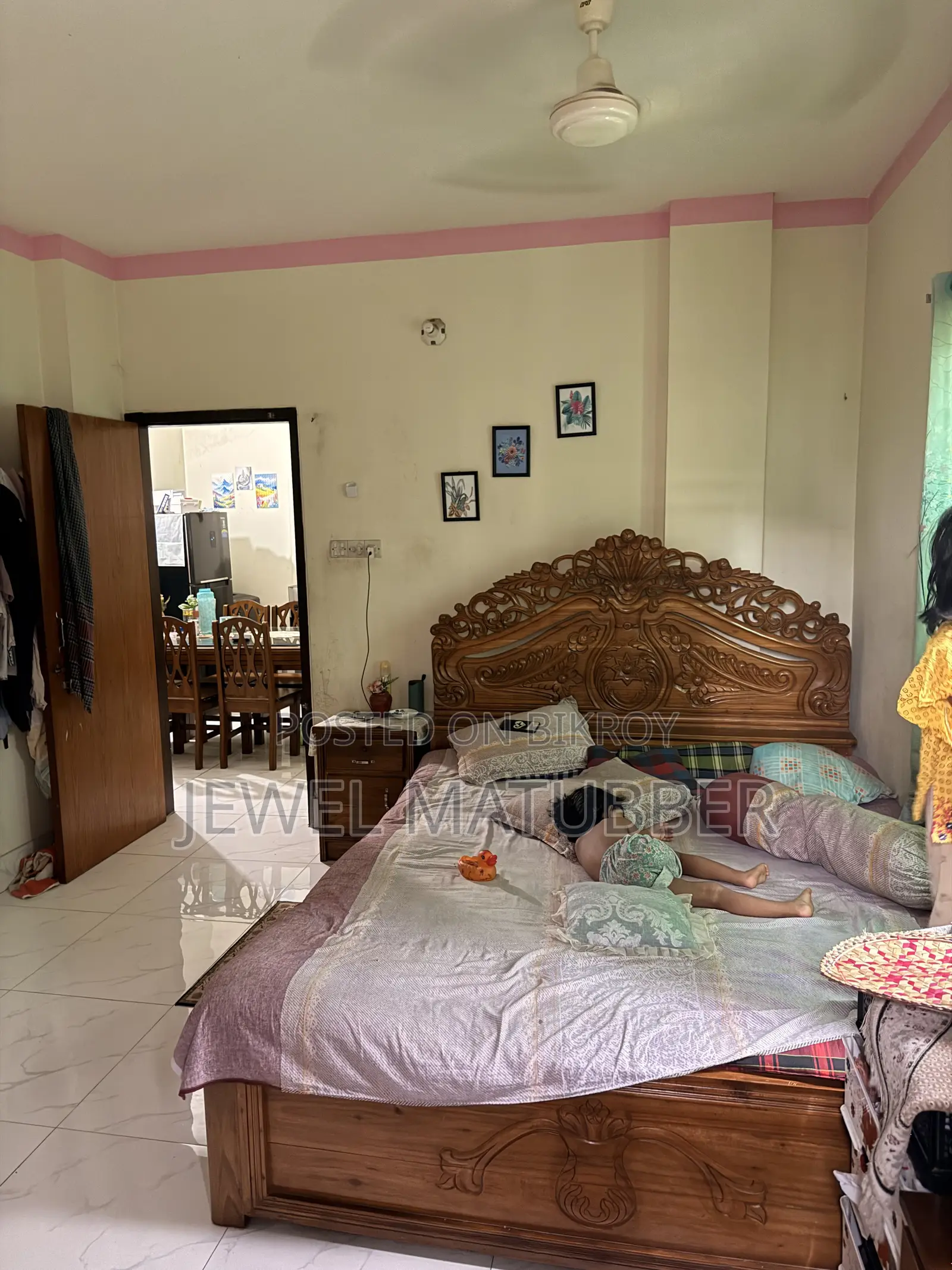 3bdrm Apartment in Matubber Vila, Banasree for Rent