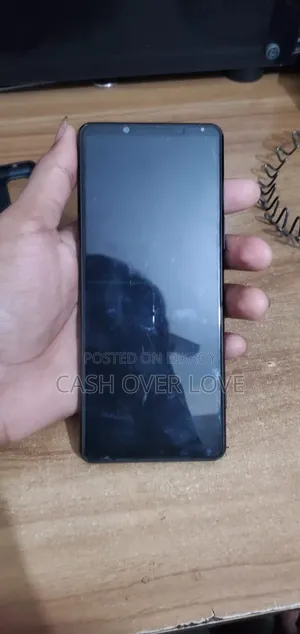 সনি এক্সপেরিয়া ৫ ৩ ১২৮ জিবি ব্ল্যাক