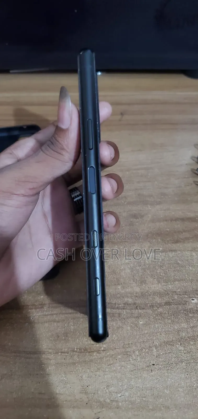 সনি এক্সপেরিয়া ৫ ৩ ১২৮ জিবি ব্ল্যাক