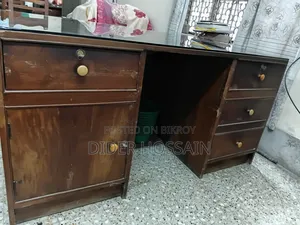 অফিস ফার্নিচার ফর সেল (জরুরি)