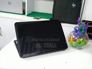 Laptop HP Pavilion 14-Ce1000 8GB Intel Core I5 HDD 500GB