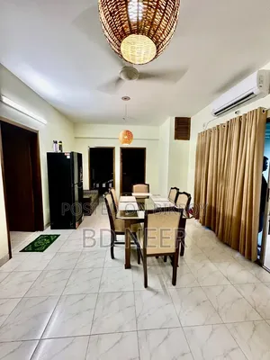গুলশানে ভাড়ার জন্য ৩ বেডরুমের ফার্নিশড অ্যাপার্টমেন্ট