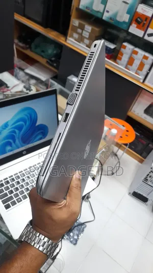 Laptop HP EliteBook 840 G3 4GB Intel Core I5 SSD 256GB
