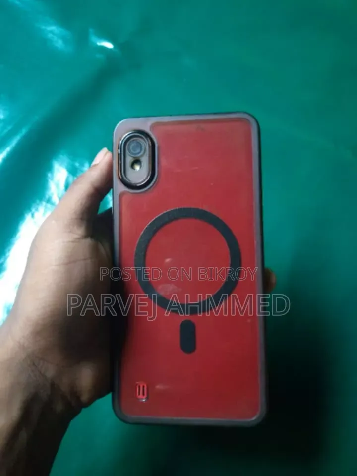 Samsung A10 32 GB Red