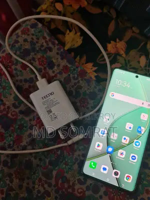 Tecno Spark 20 Pro Plus 256 GB White