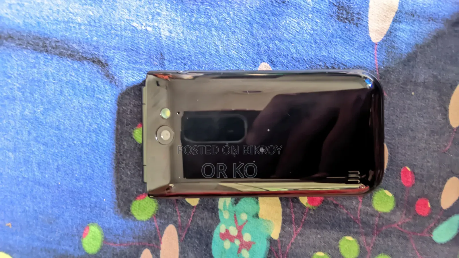 Nokia 2720 Flip 512 GB Black