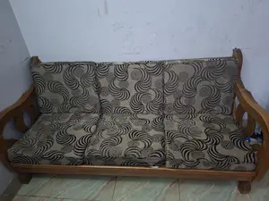 ফোমসহ ৫ সিটের সোফা