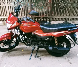 Bajaj Platina 110 ES 2021 Red