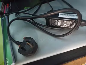 Hp 19.5v 1.28a 25w Adapter