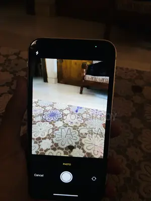 Apple iPhone XR 64 GB White
