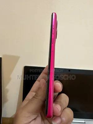 মটোরোলা এজ ৫০ ফিউশন ২৫৬ জিবি পিঙ্ক